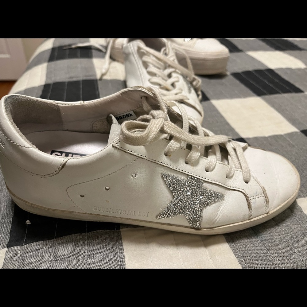 - GOLDEN GOOSE EUR 39 barely used